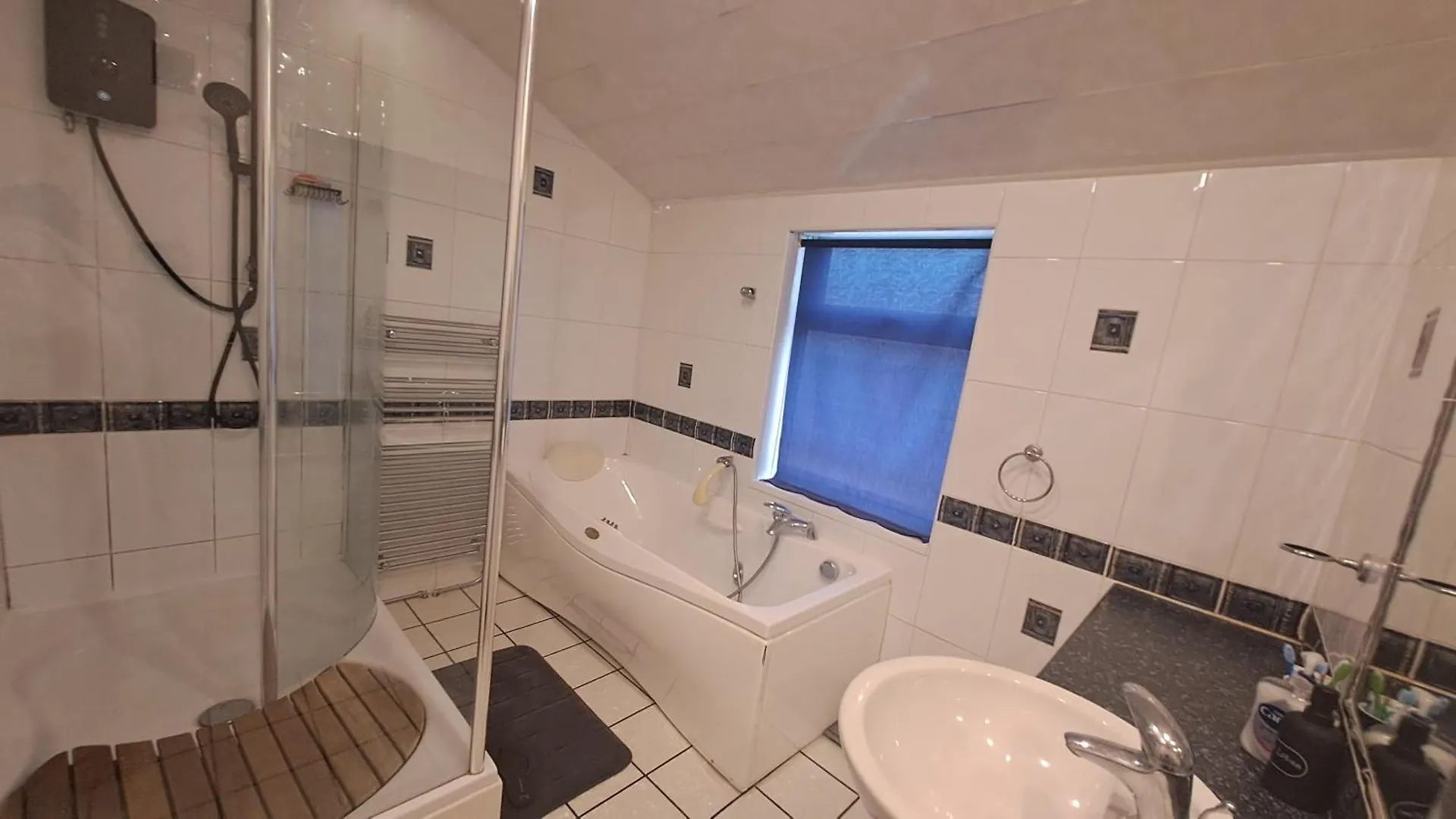 Mc Suites Newcastle upon Tyne Homestay